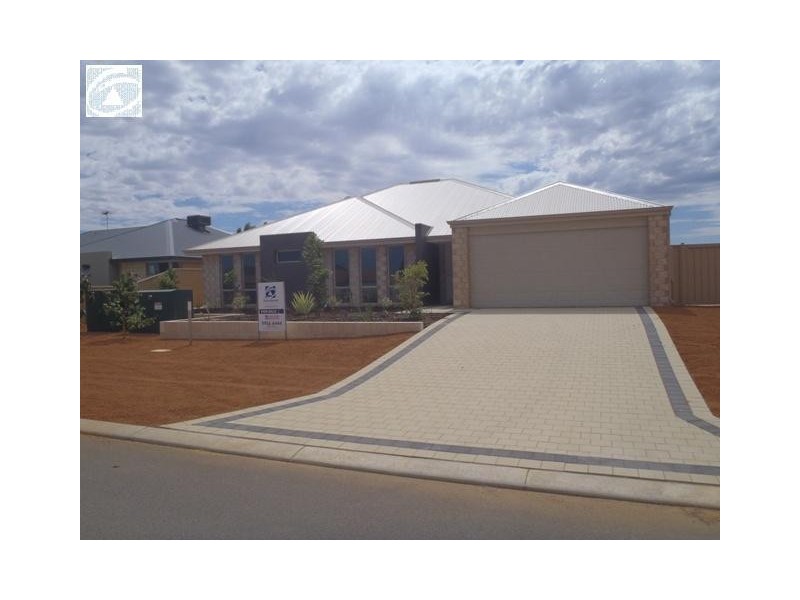 7 Rosapark Boulevard, Webberton WA 6530