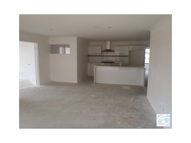 4 Antonia Way, Webberton WA 6530