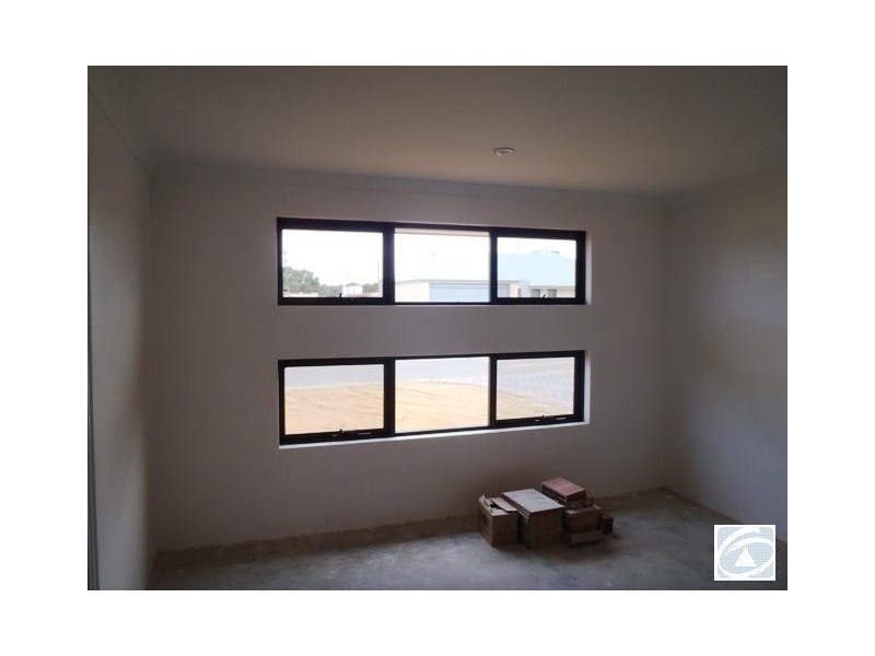 4 Antonia Way, Webberton WA 6530