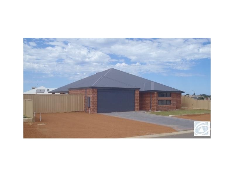 4 Antonia Way, Webberton WA 6530