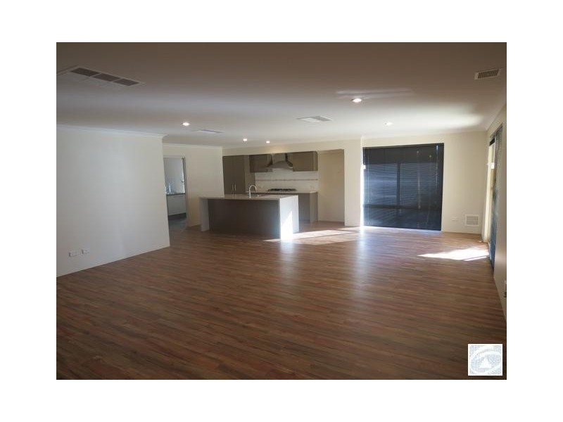 3 Rosapark Boulevard, Webberton WA 6530