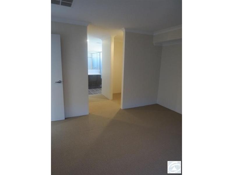 3 Rosapark Boulevard, Webberton WA 6530