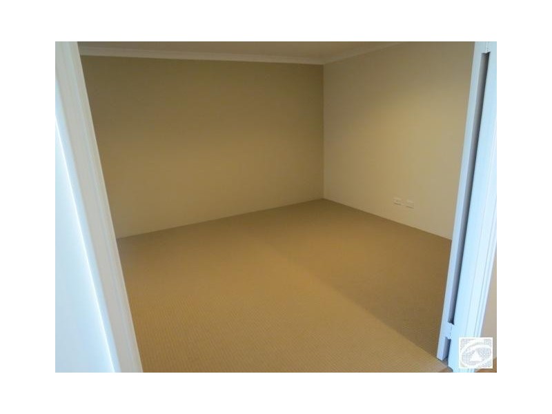 3 Rosapark Boulevard, Webberton WA 6530