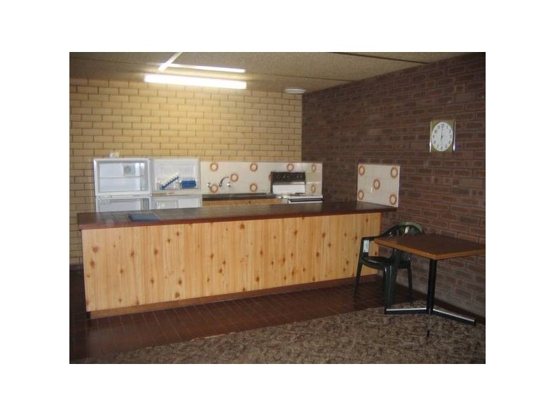 Unit 1 Englewood Crt, 6 James
STREET, Geraldton WA 6530