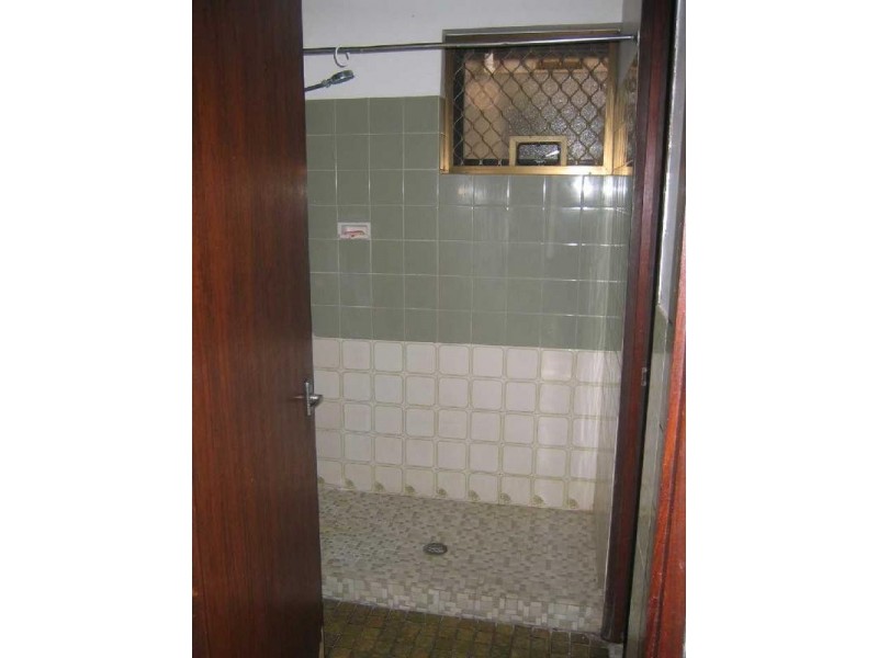 Unit 3 Kiah Kiama, 139 Augustus STREET, Geraldton WA 6530