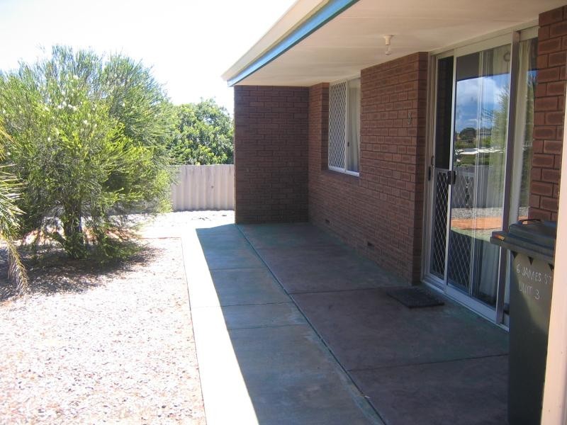 Unit 1, 6 James Street, Geraldton WA 6530