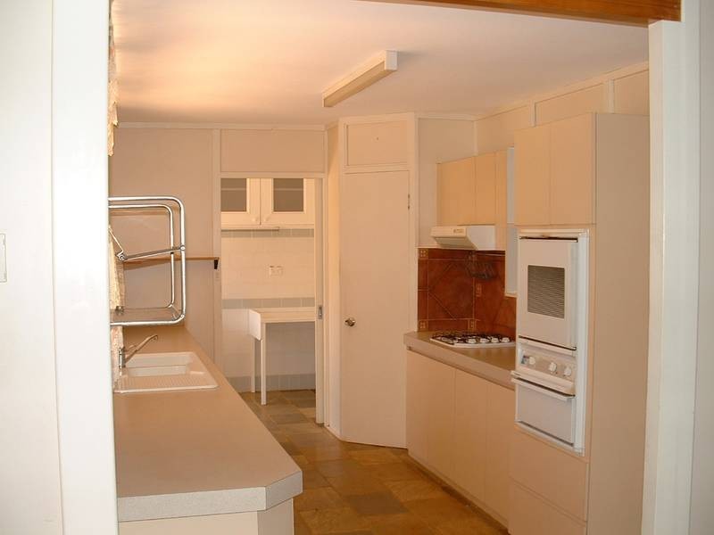 51 Eakins CRESCENT, Geraldton WA 6530