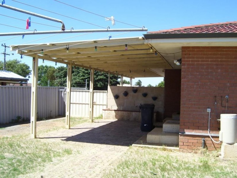 130 Abraham STREET, Karloo WA 6530