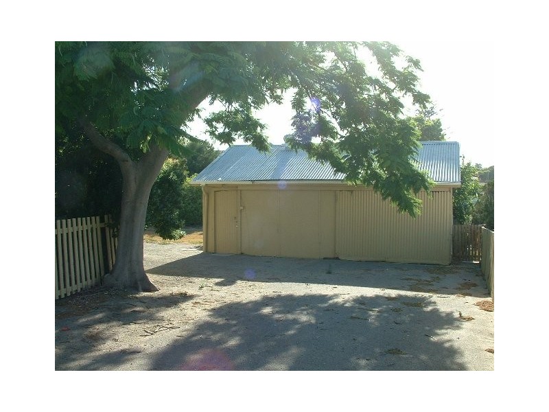 102 Francis Street, Geraldton WA 6530