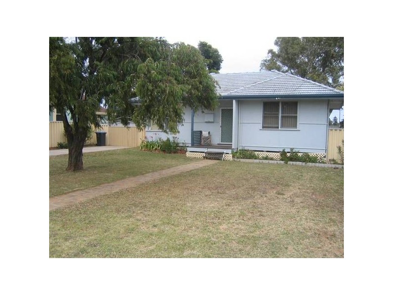 6 Cleopatra Street, Utakarra WA 6530