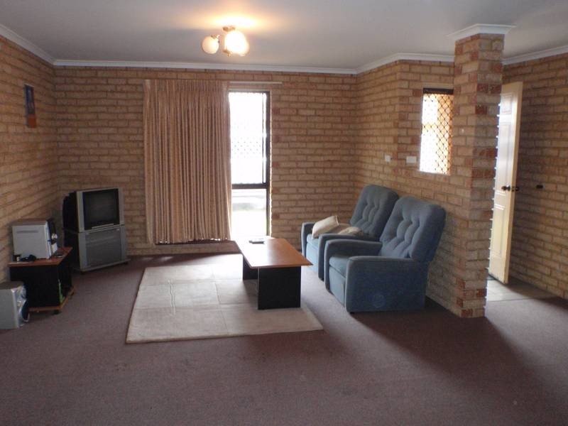 2/222 Willcock Drive, Mahomets Flats WA 6530