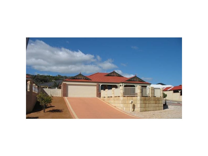 5 Seaview Boulevard, Wandina WA 6530