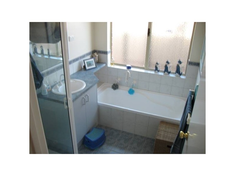 5 Seaview Boulevard, Wandina WA 6530