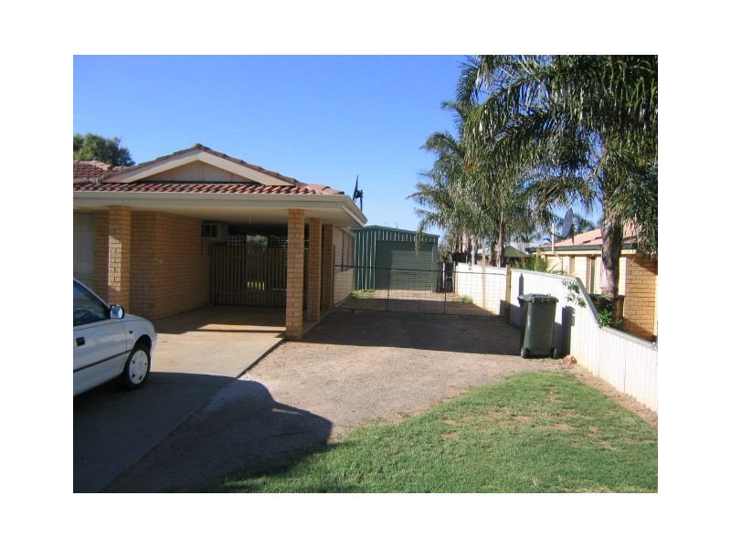 182 Chapman Valley Road, Waggrakine WA 6530