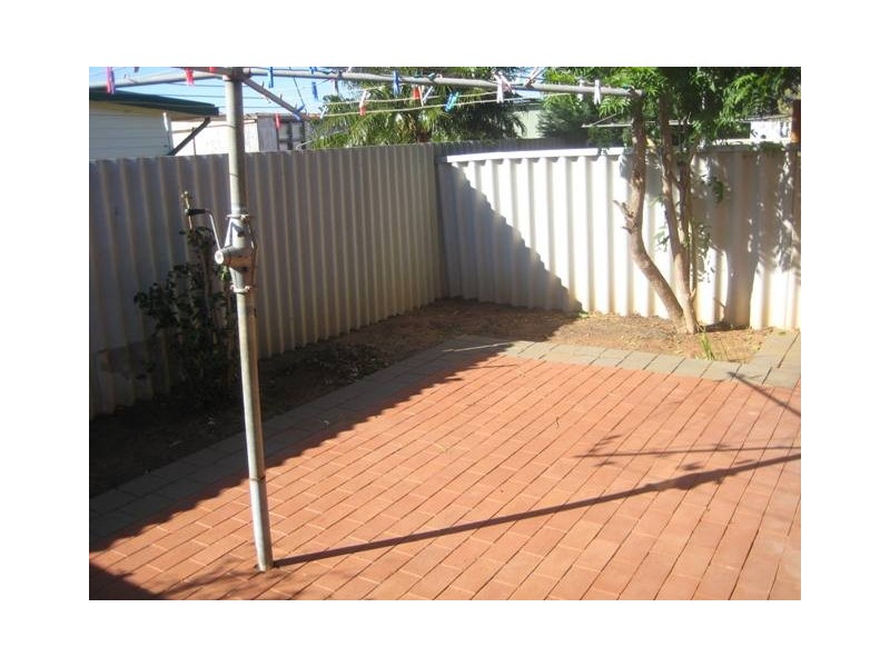 7/270 Fourth Street, Wonthella WA 6530