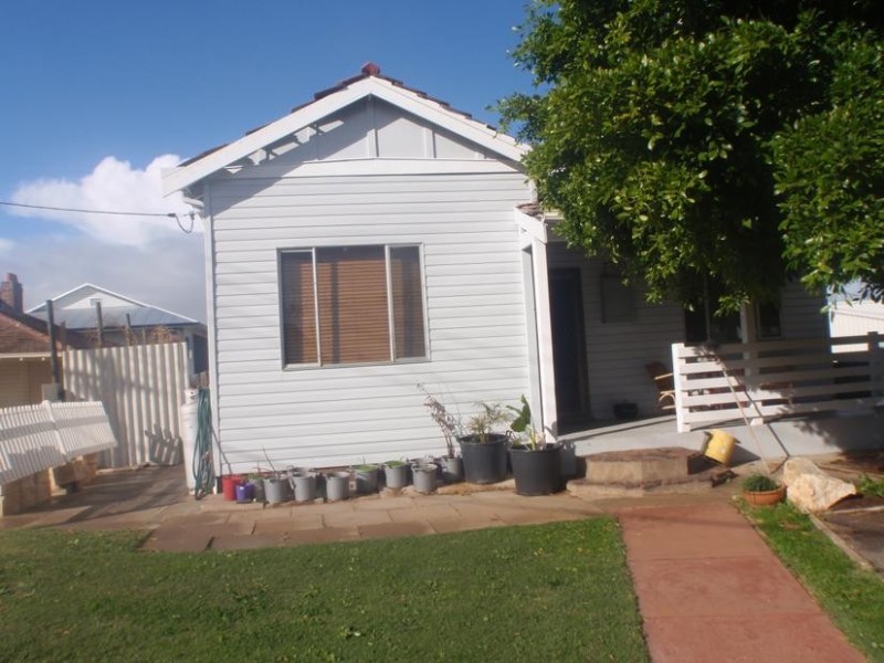 30 Bayly Street, Geraldton WA 6530