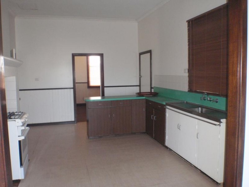 30 Bayly Street, Geraldton WA 6530