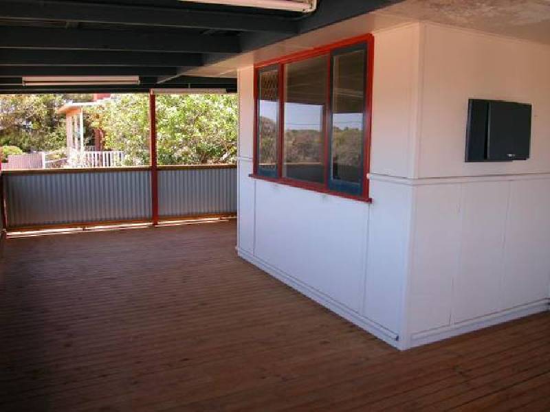 335 Banksia Street, Rangeway WA 6530