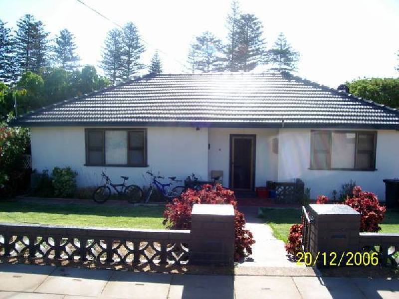 18 Gertrude Street, Geraldton WA 6530