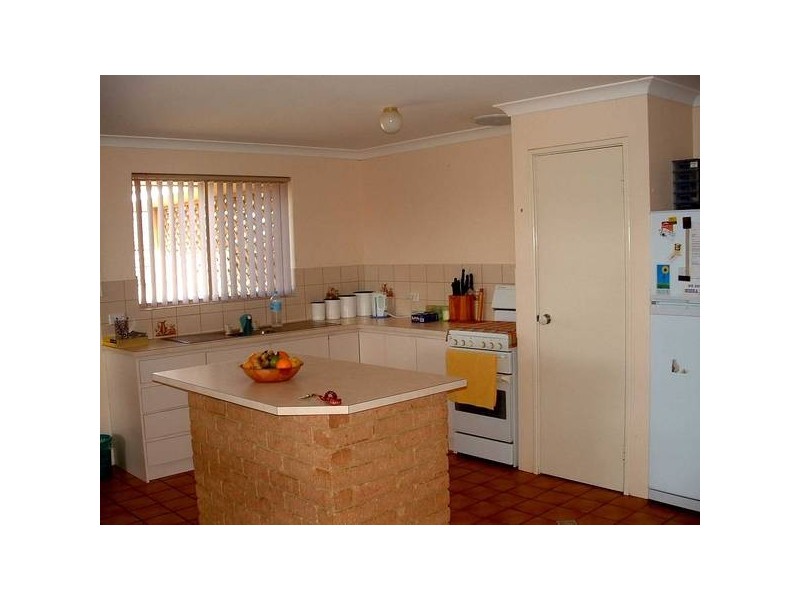 5 Boaz Street, Karloo WA 6530