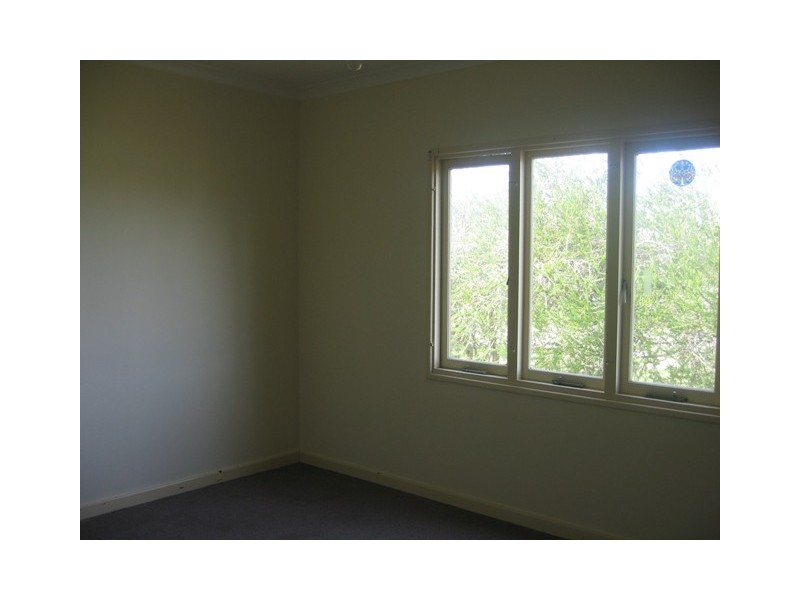 65 Whitfield Street, Beachlands WA 6530