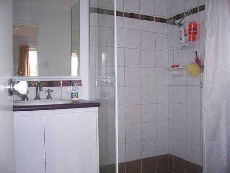 Fifth Street, Wonthella WA 6530