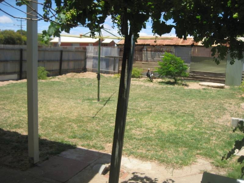 1 Holland Street, Geraldton WA 6530