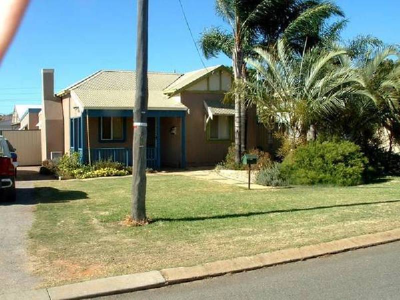 290 Seventh Street, Wonthella WA 6530