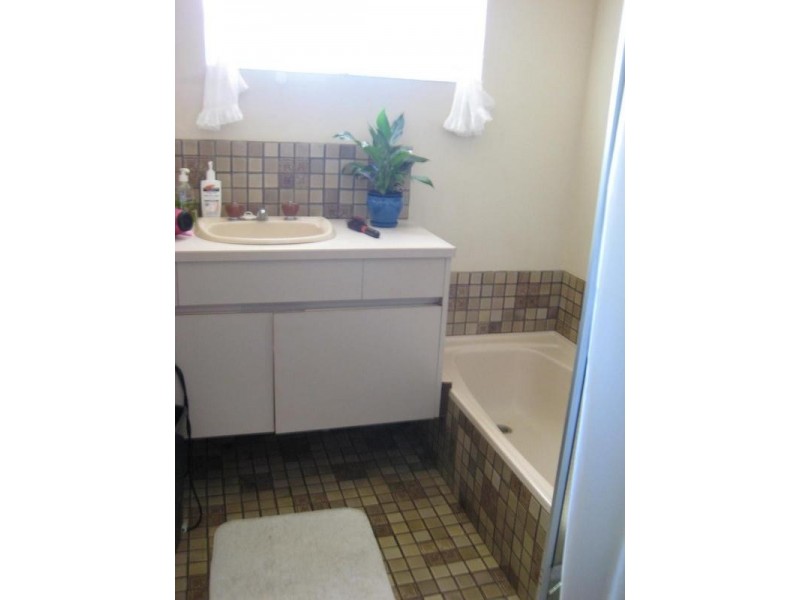 16 Guara Drive, Sunset Beach WA 6530