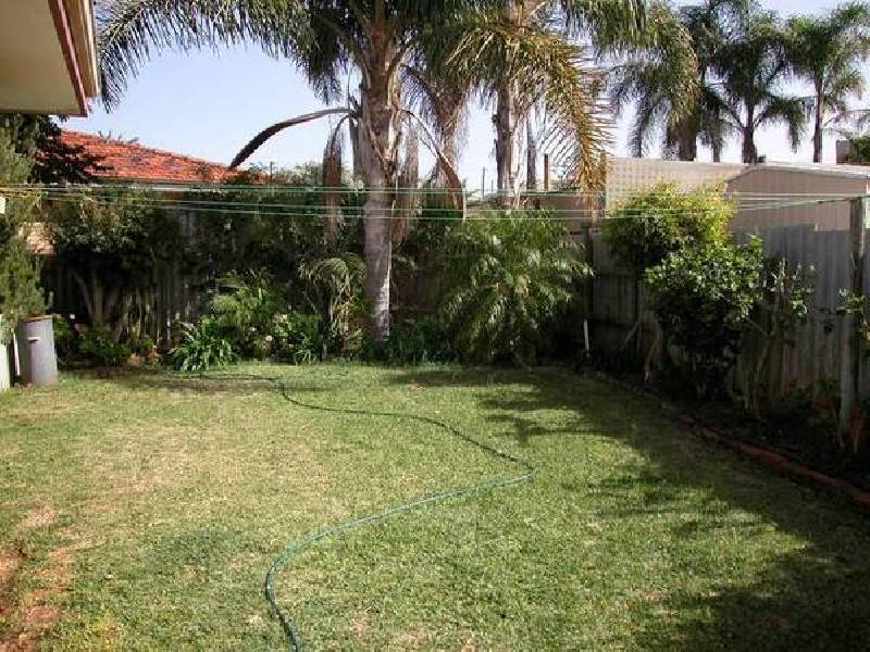 2 Thomas Avenue, Geraldton WA 6530