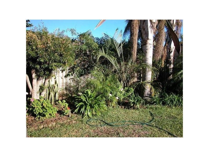 2 Thomas Avenue, Geraldton WA 6530