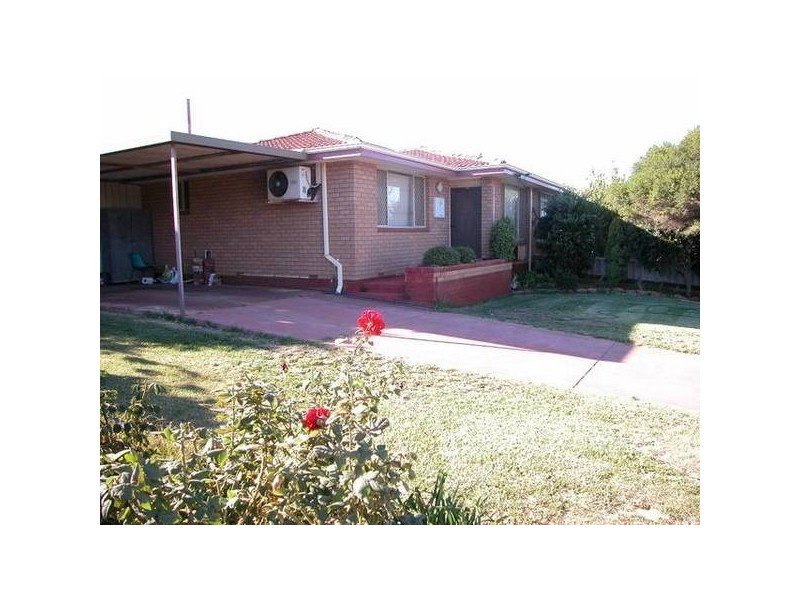 2 Thomas Avenue, Geraldton WA 6530