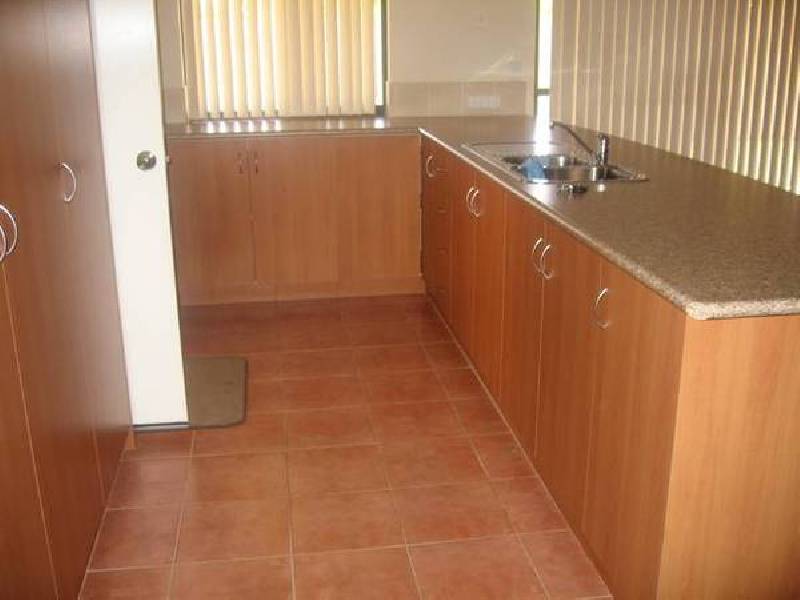 B/263 Eighth Street, Wonthella WA 6530