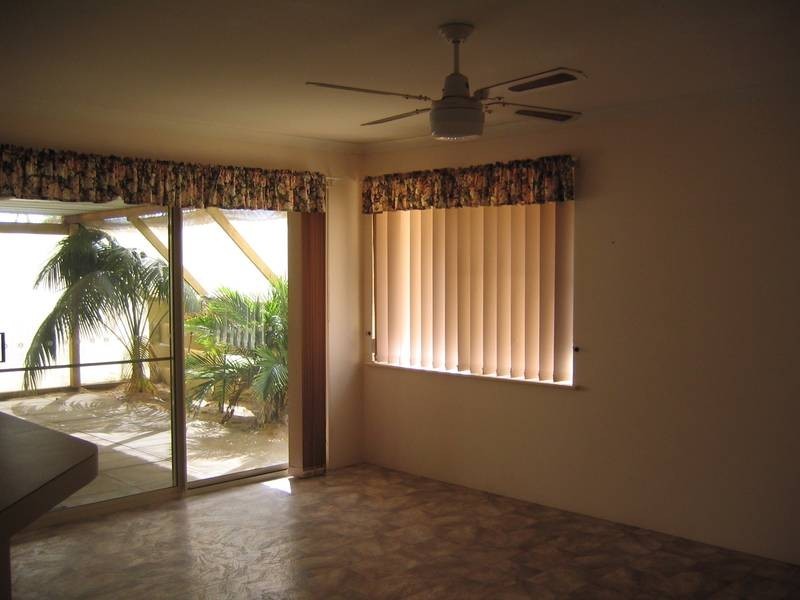 24 Hillview Drive, Drummond Cove WA 6532