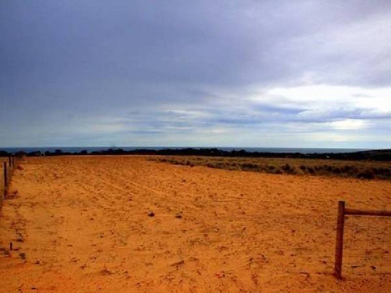 239 Parmelia Boulevard, White Peak WA 6532