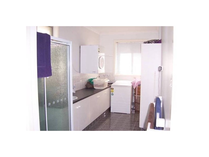 11 Gummer Avenue, Geraldton WA 6530