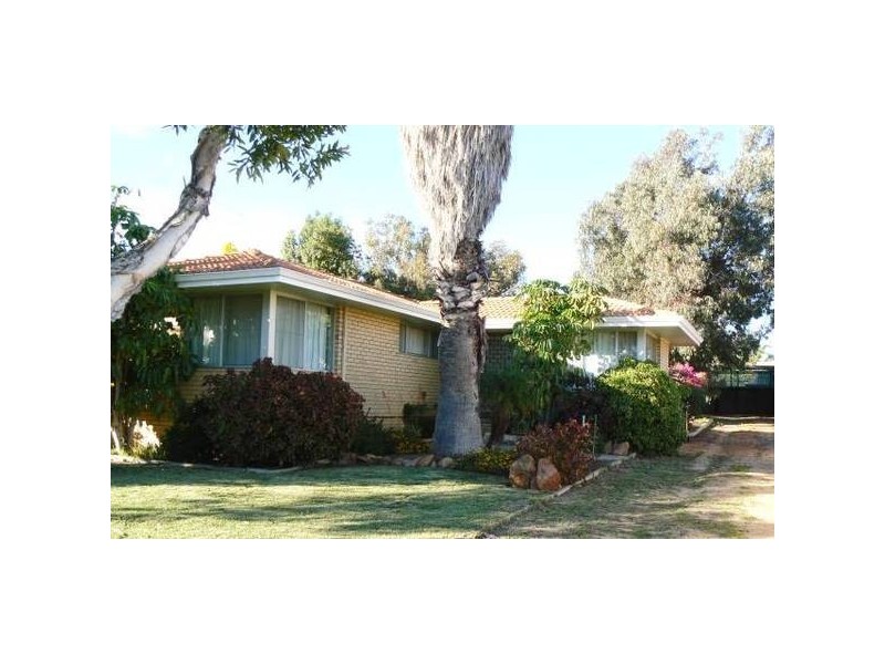 160 Kenny, Rangeway WA 6530