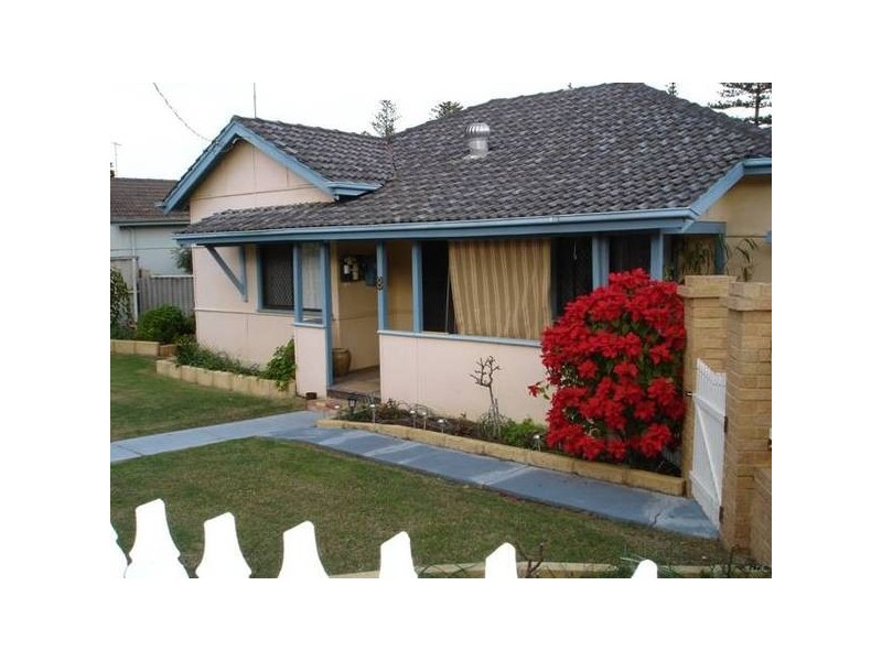 8 Gertrude Street, Geraldton WA 6530