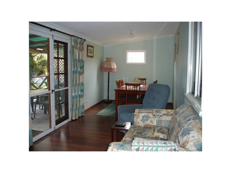 8 Gertrude Street, Geraldton WA 6530