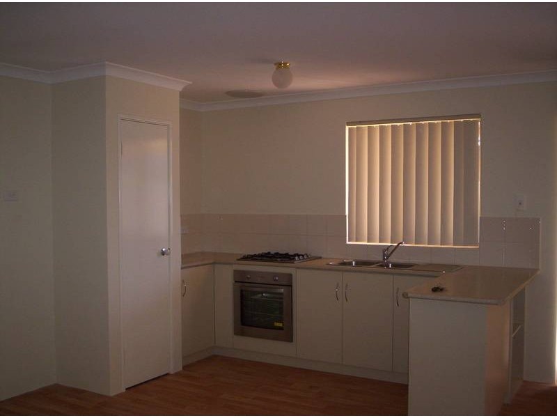 22 Broadbank Lane, Beachlands WA 6530