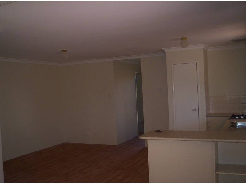 22 Broadbank Lane, Beachlands WA 6530