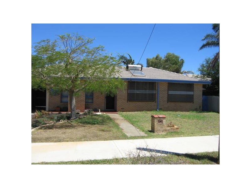 98 Mitchell Street, Rangeway WA 6530