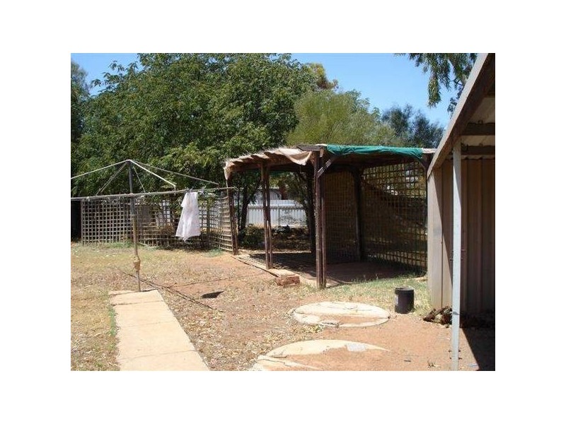 46 Attwood Street, Mount Magnet WA 6638