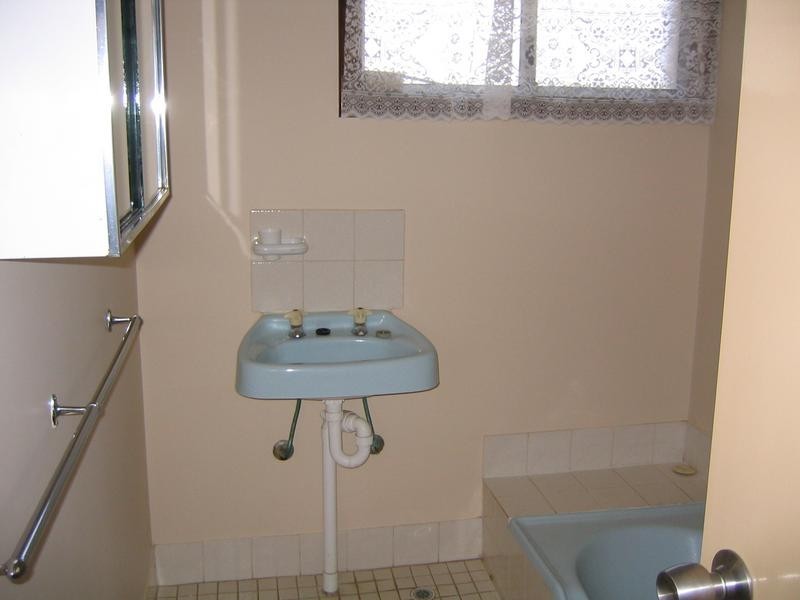 B/118 Abraham Street, Utakarra WA 6530