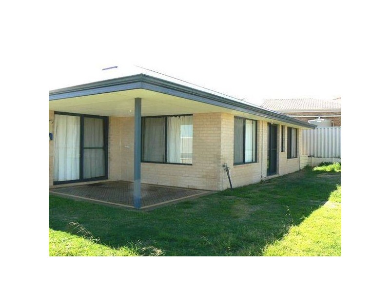 204 Bellimos Drive, Wandina WA 6530