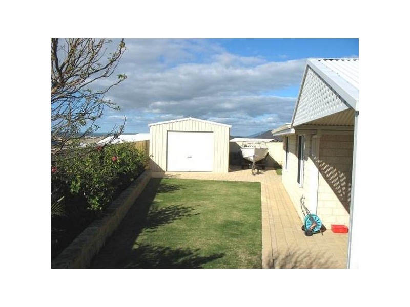 453 Dove Place, Wandina WA 6530