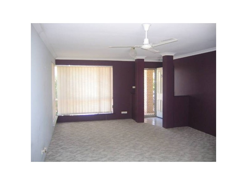 5/4 McDermott Avenue, Wandina WA 6530