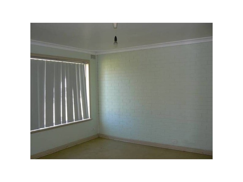 125 Kenny Crescent, Rangeway WA 6530