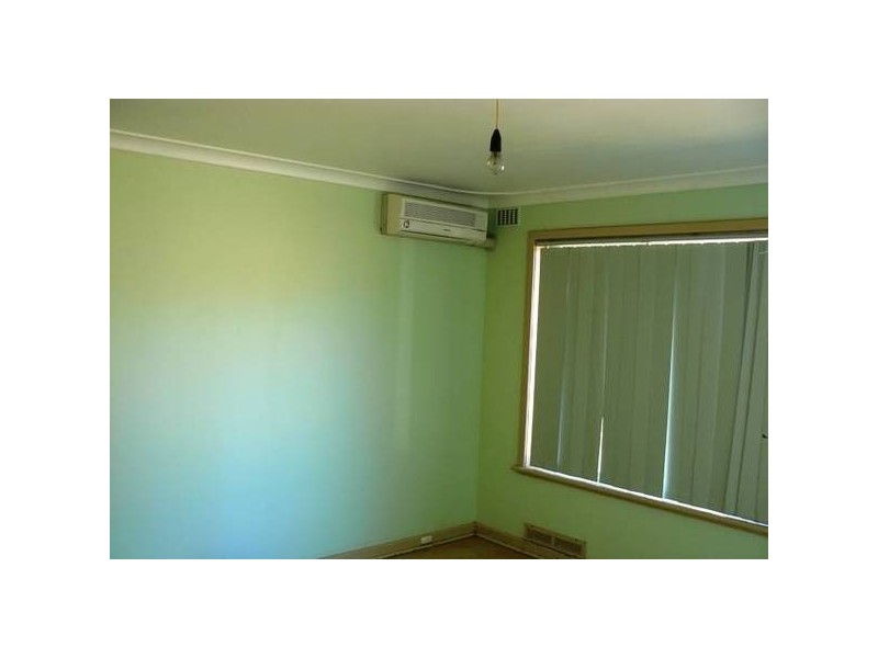 125 Kenny Crescent, Rangeway WA 6530