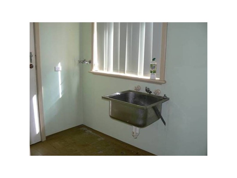 125 Kenny Crescent, Rangeway WA 6530